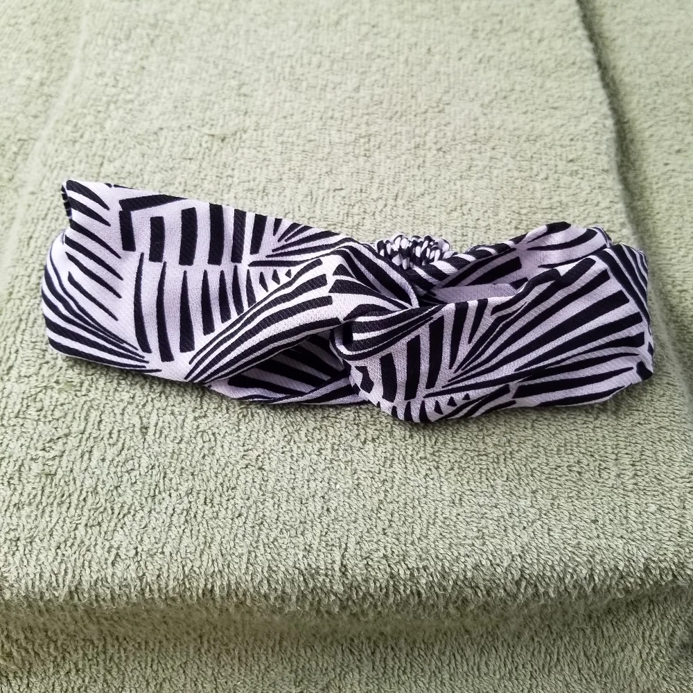 unbranded seven assorted